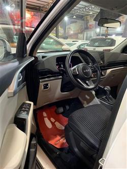 کیا کارینس